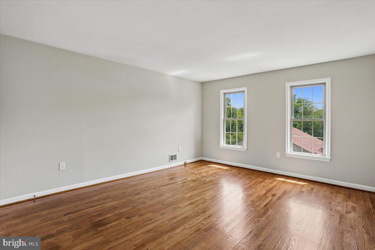 PARKCREST - Residential