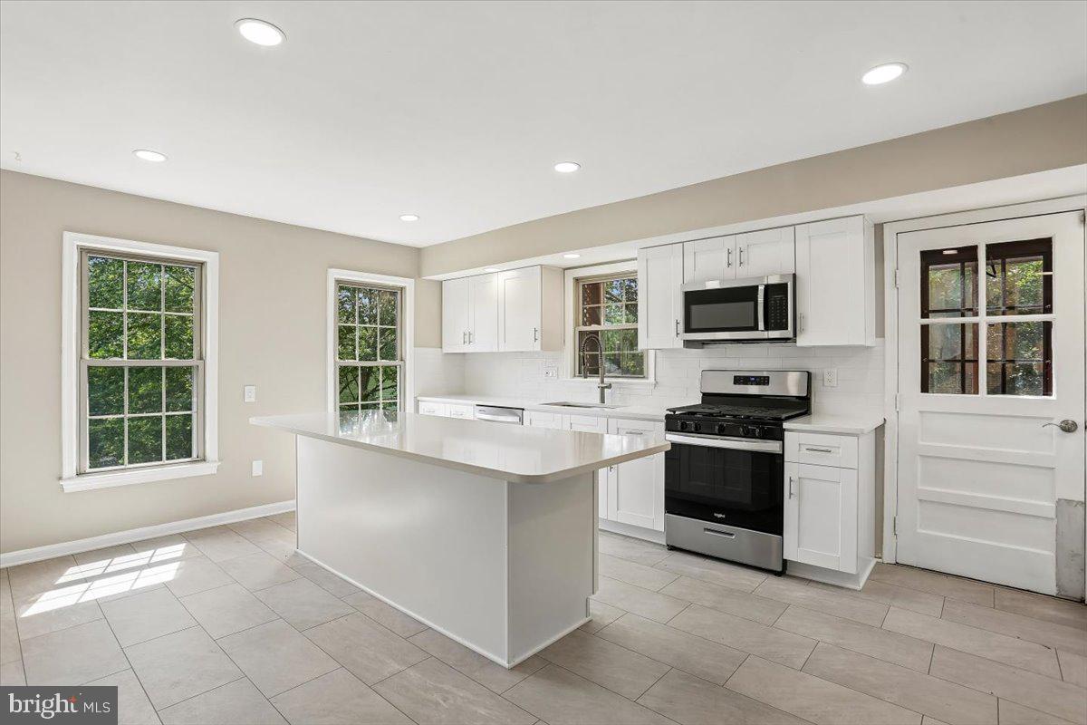 PARKCREST - Residential