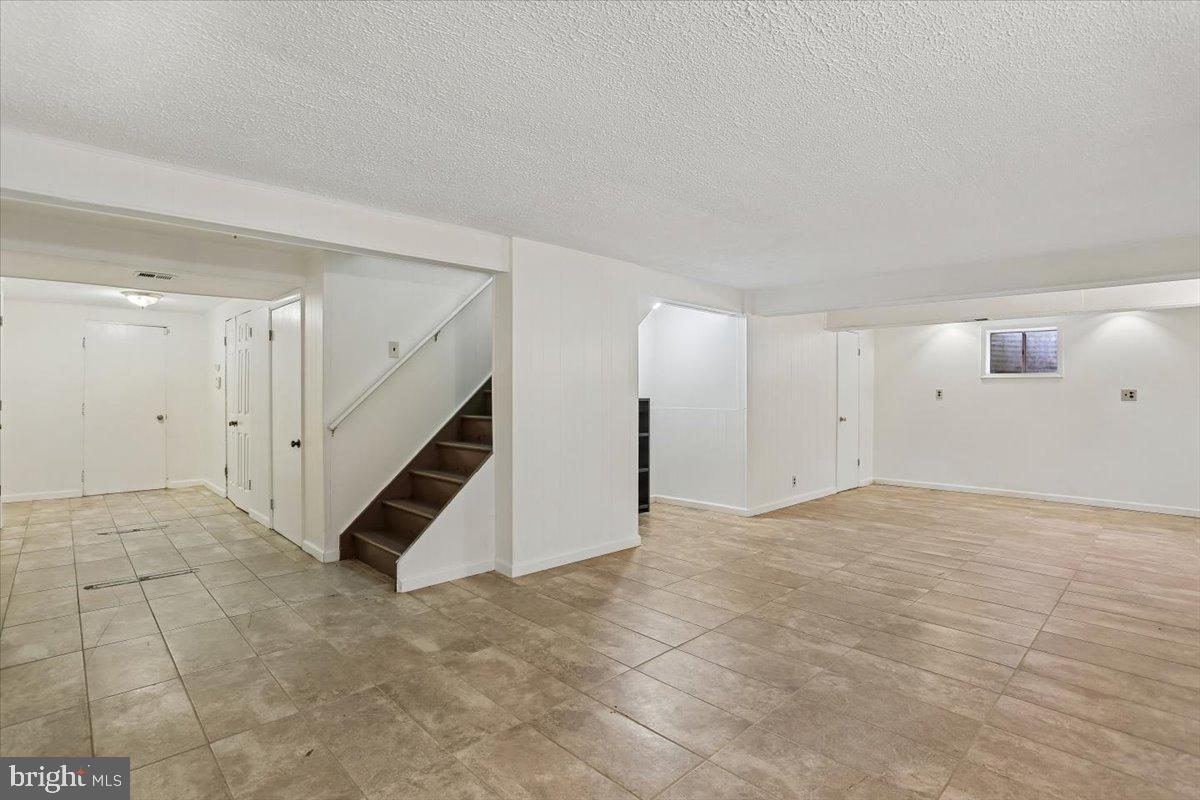 PARKCREST - Residential