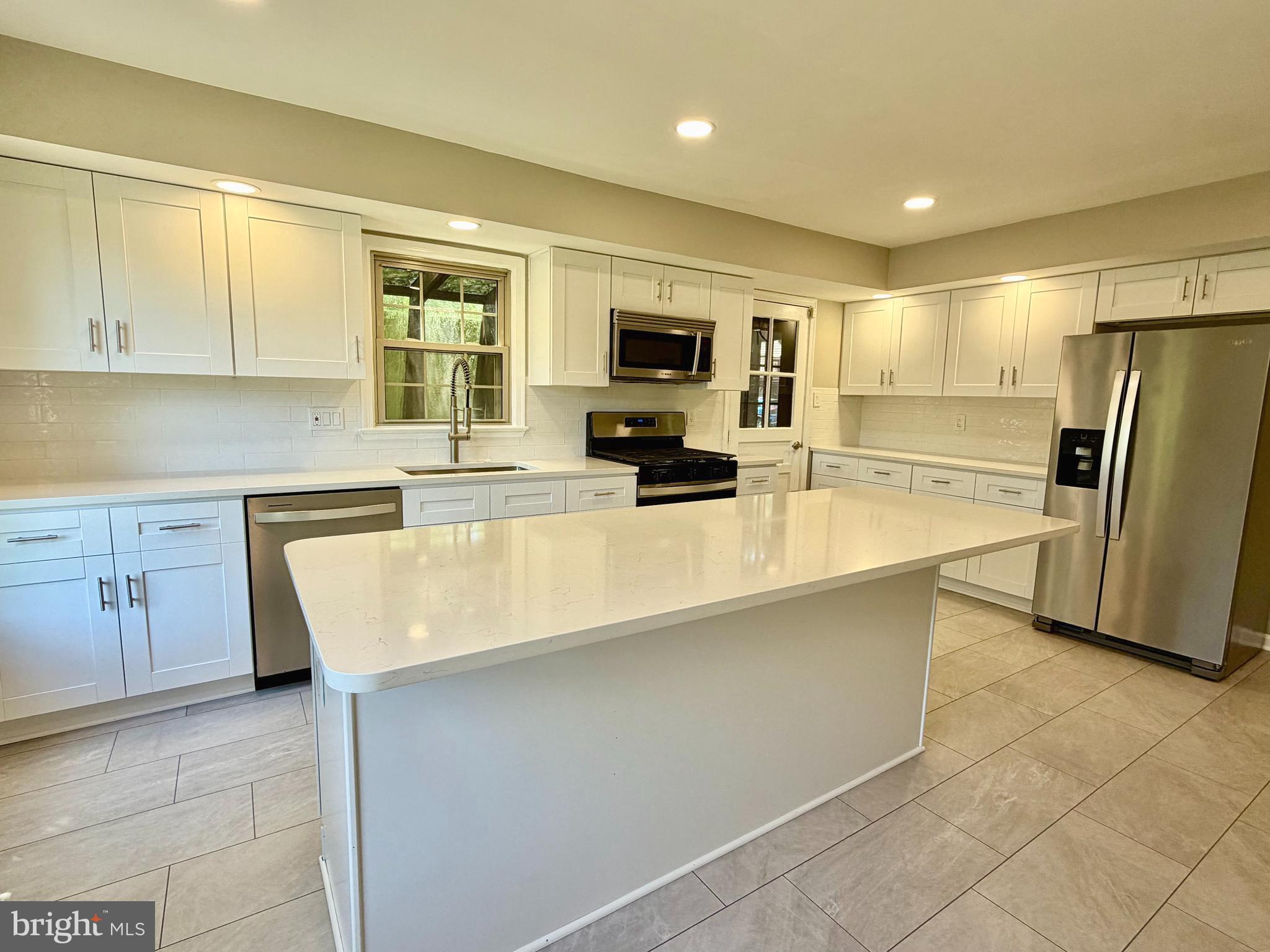 PARKCREST - Residential