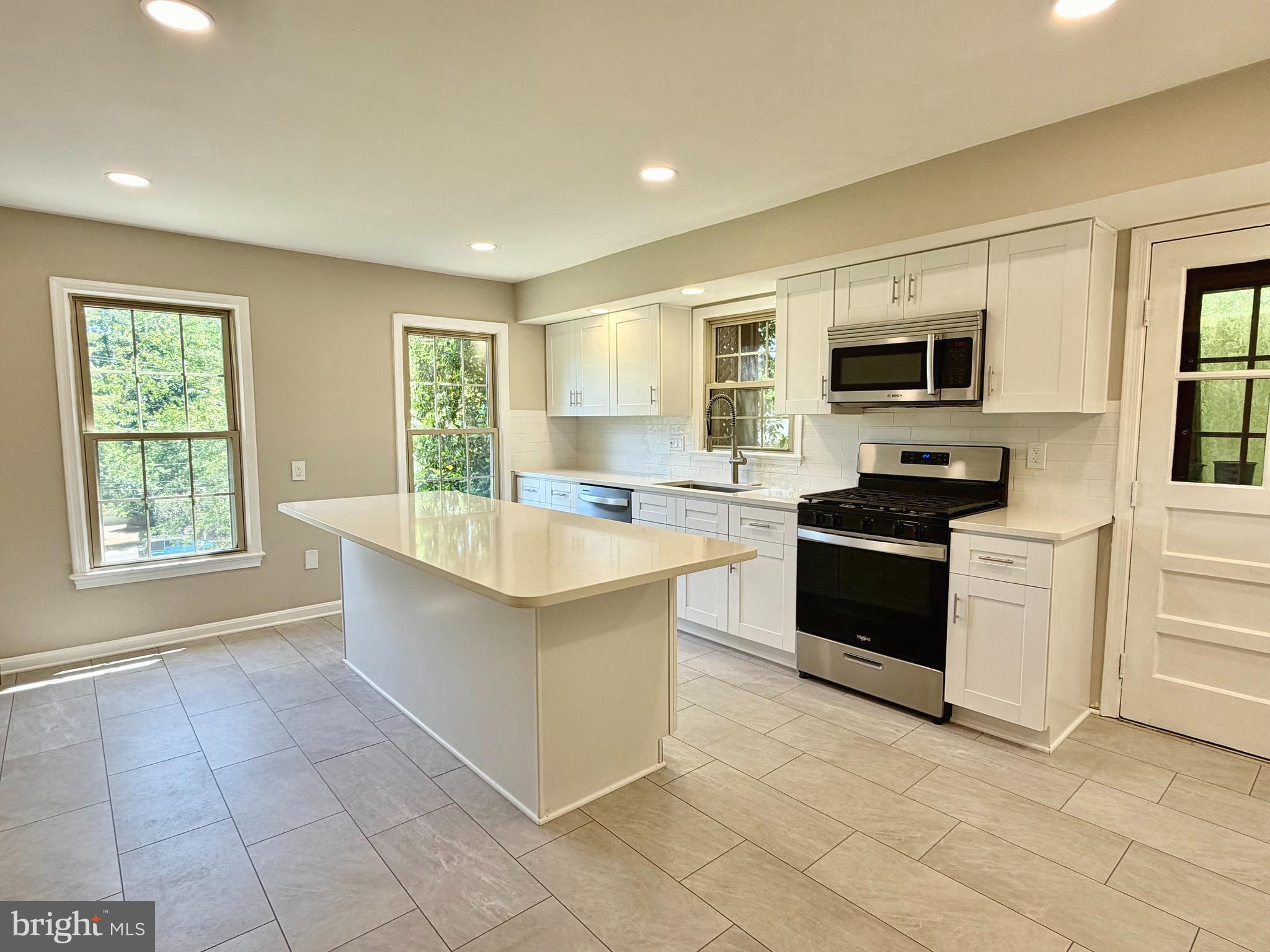 PARKCREST - Residential