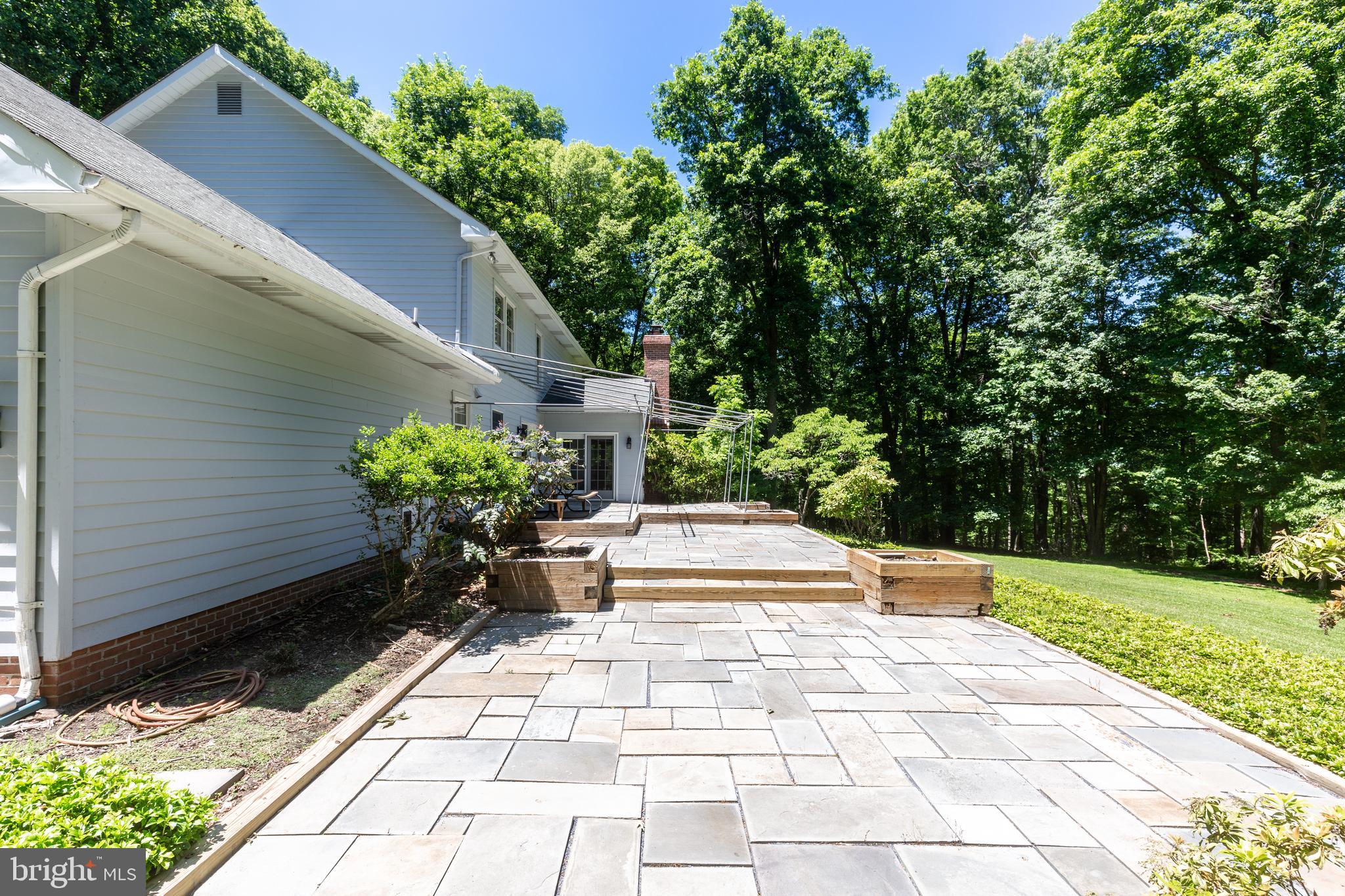 WOODLEAF - Residential