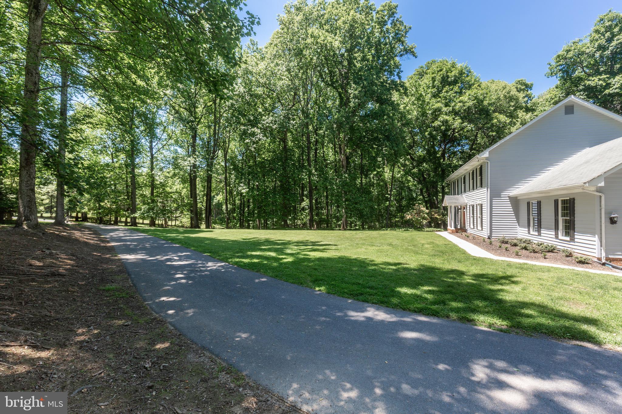 WOODLEAF - Residential