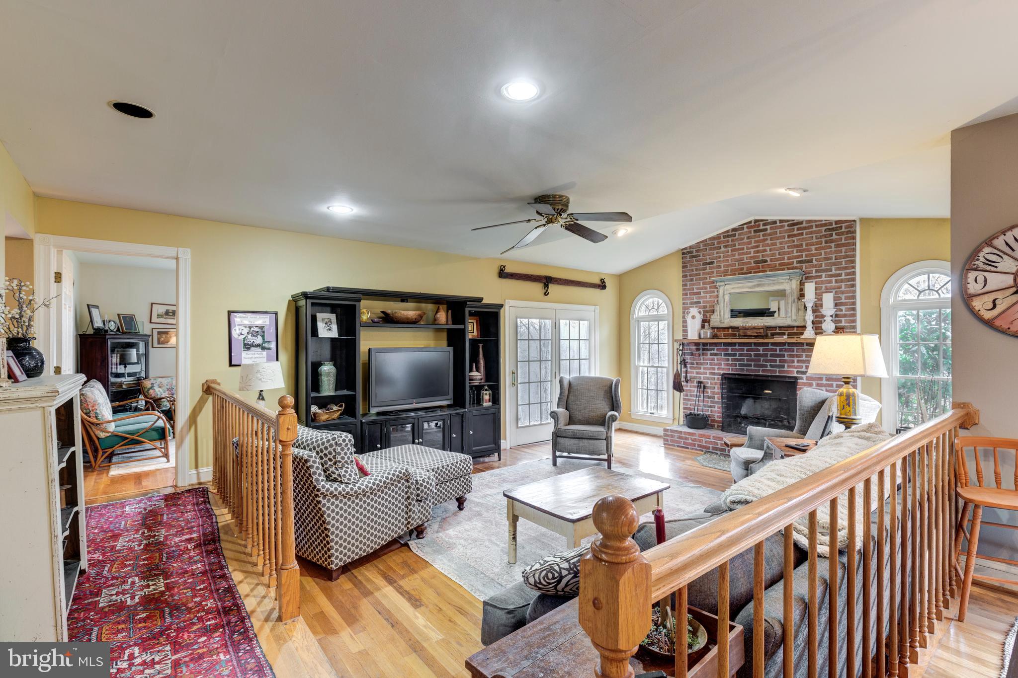 WOODLEAF - Residential