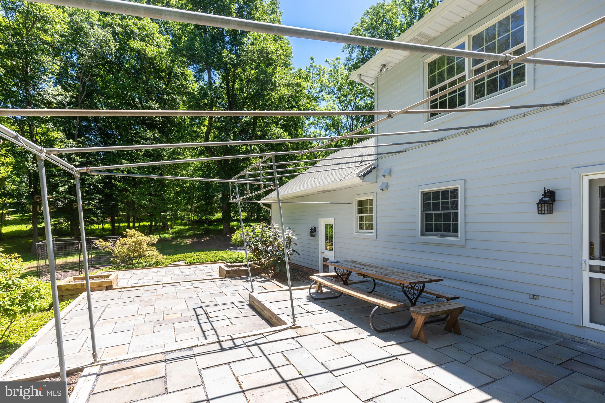WOODLEAF - Residential
