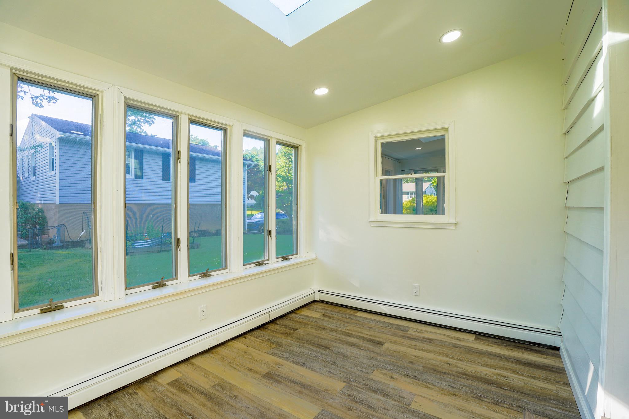 HERITAGE WOODS EST - Residential
