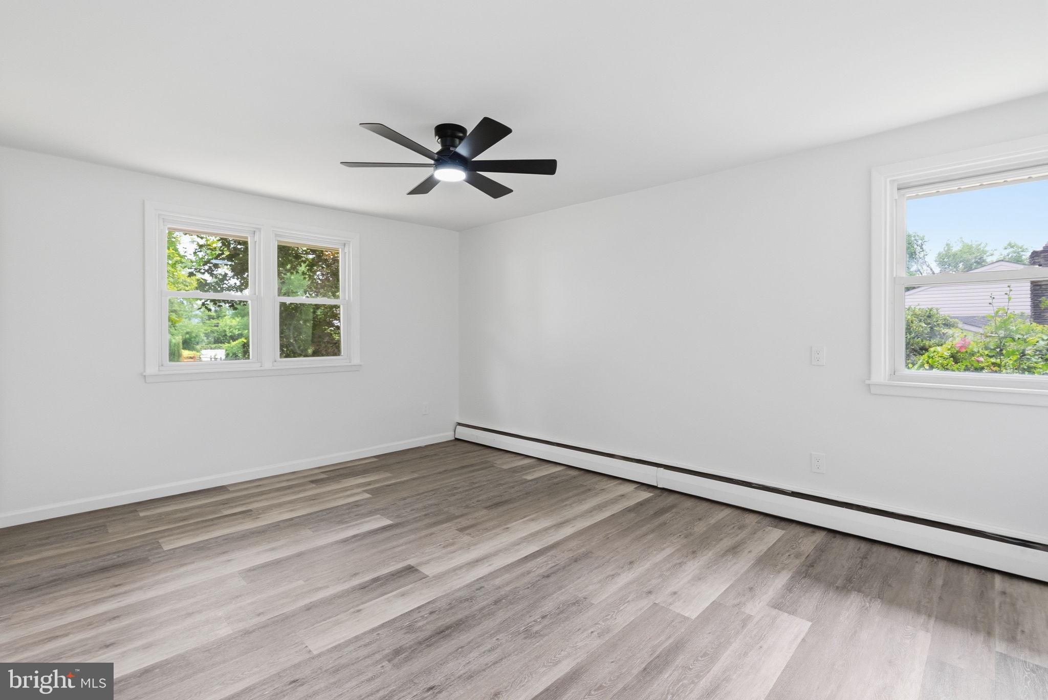 HERITAGE WOODS EST - Residential