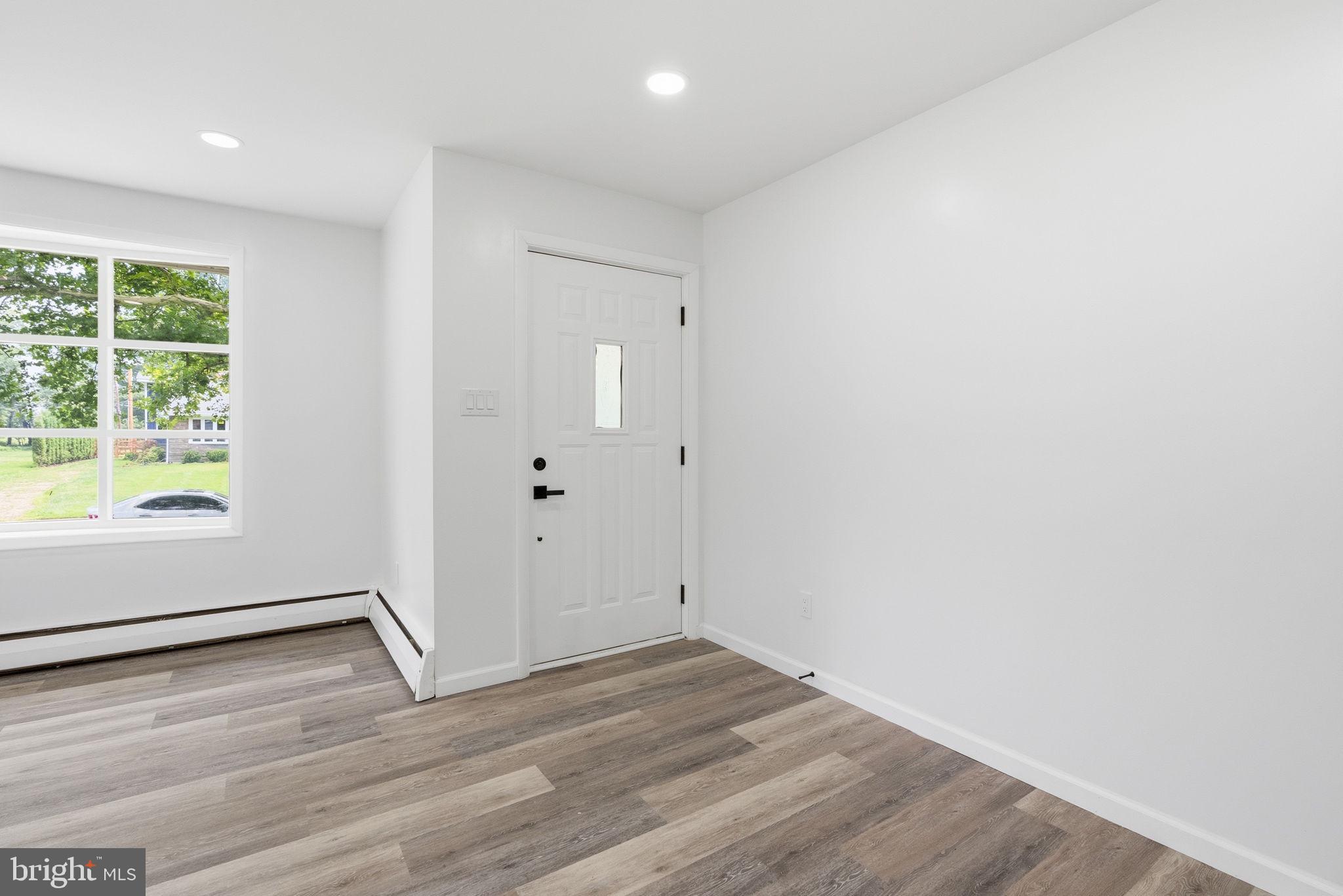 HERITAGE WOODS EST - Residential