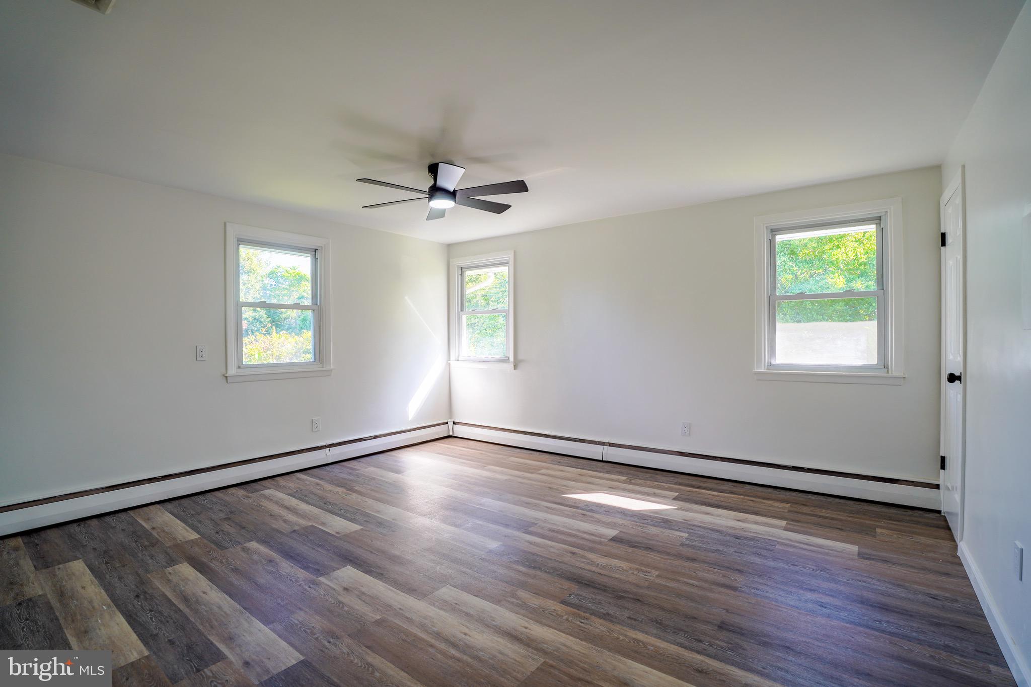 HERITAGE WOODS EST - Residential