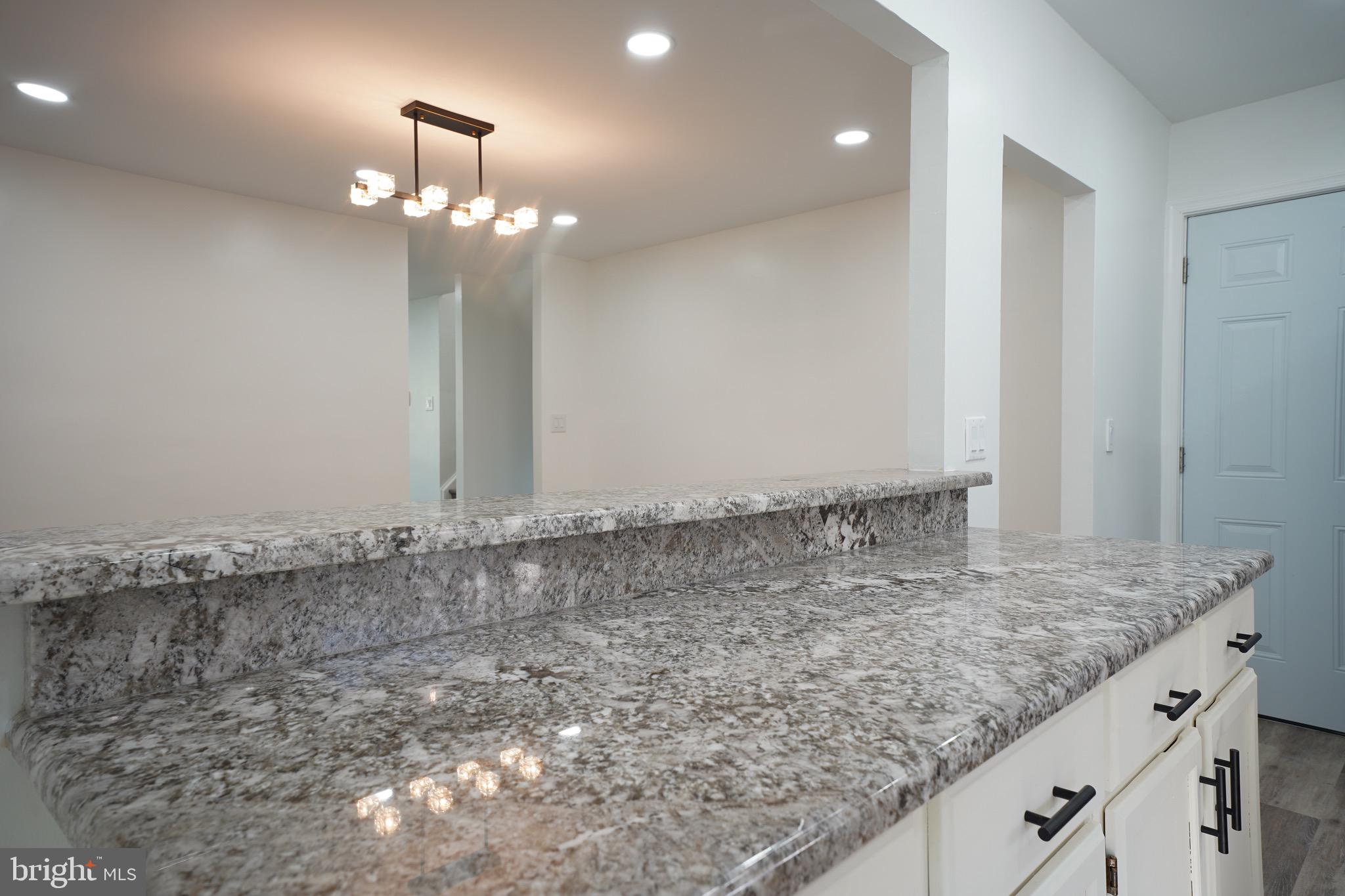 HERITAGE WOODS EST - Residential