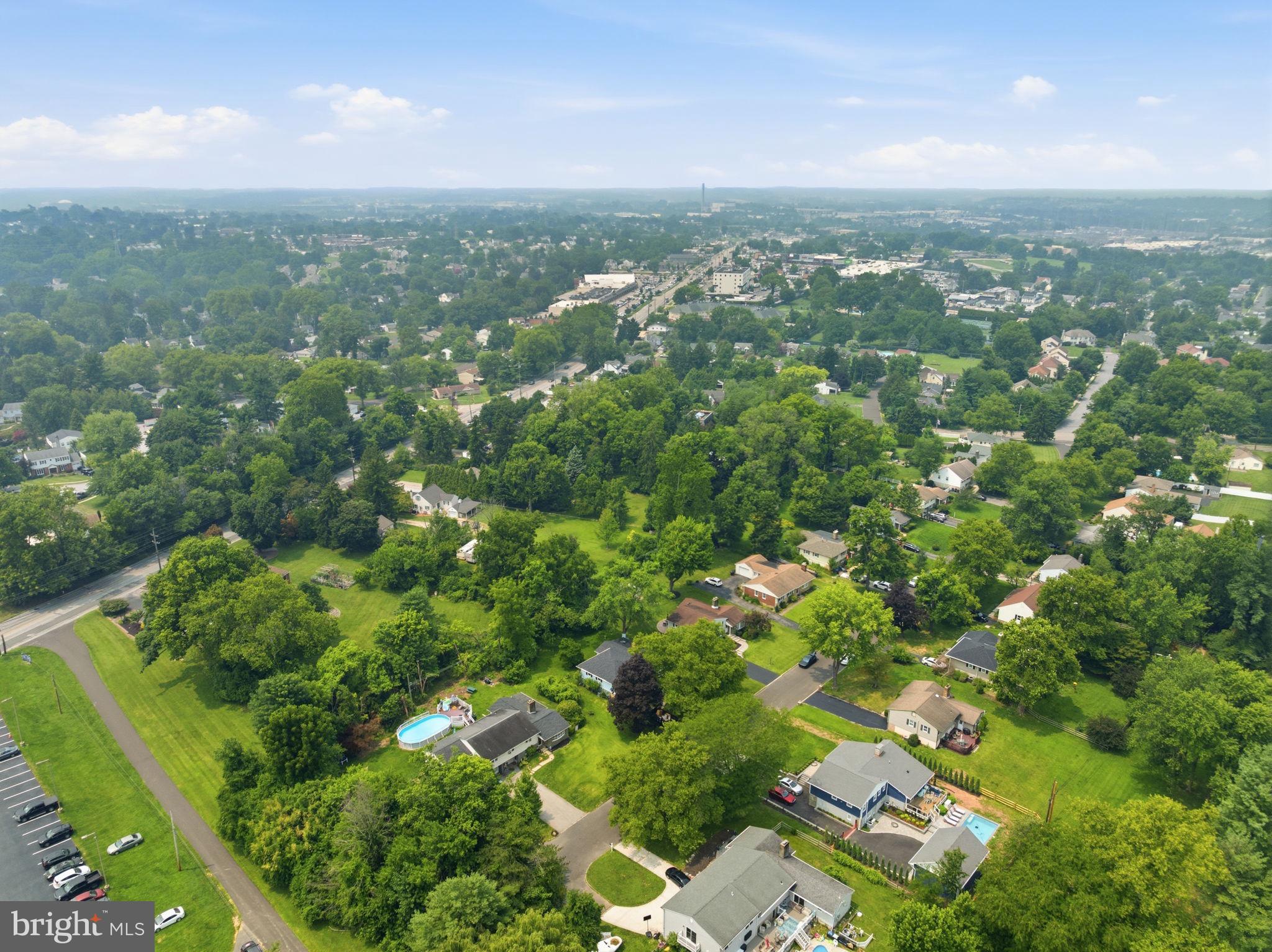 HERITAGE WOODS EST - Residential