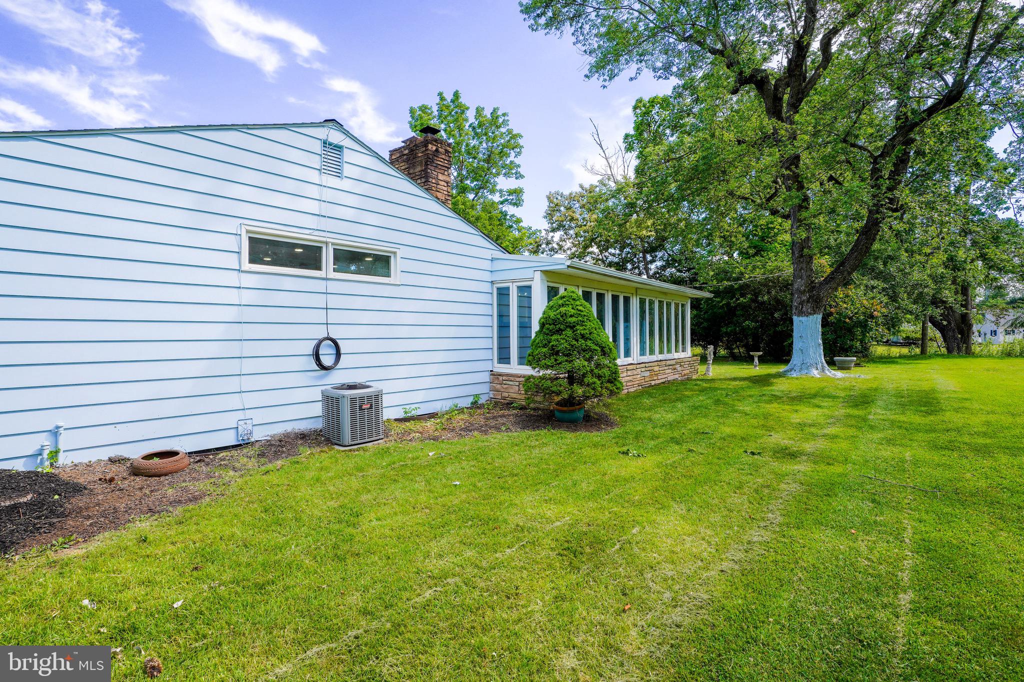HERITAGE WOODS EST - Residential
