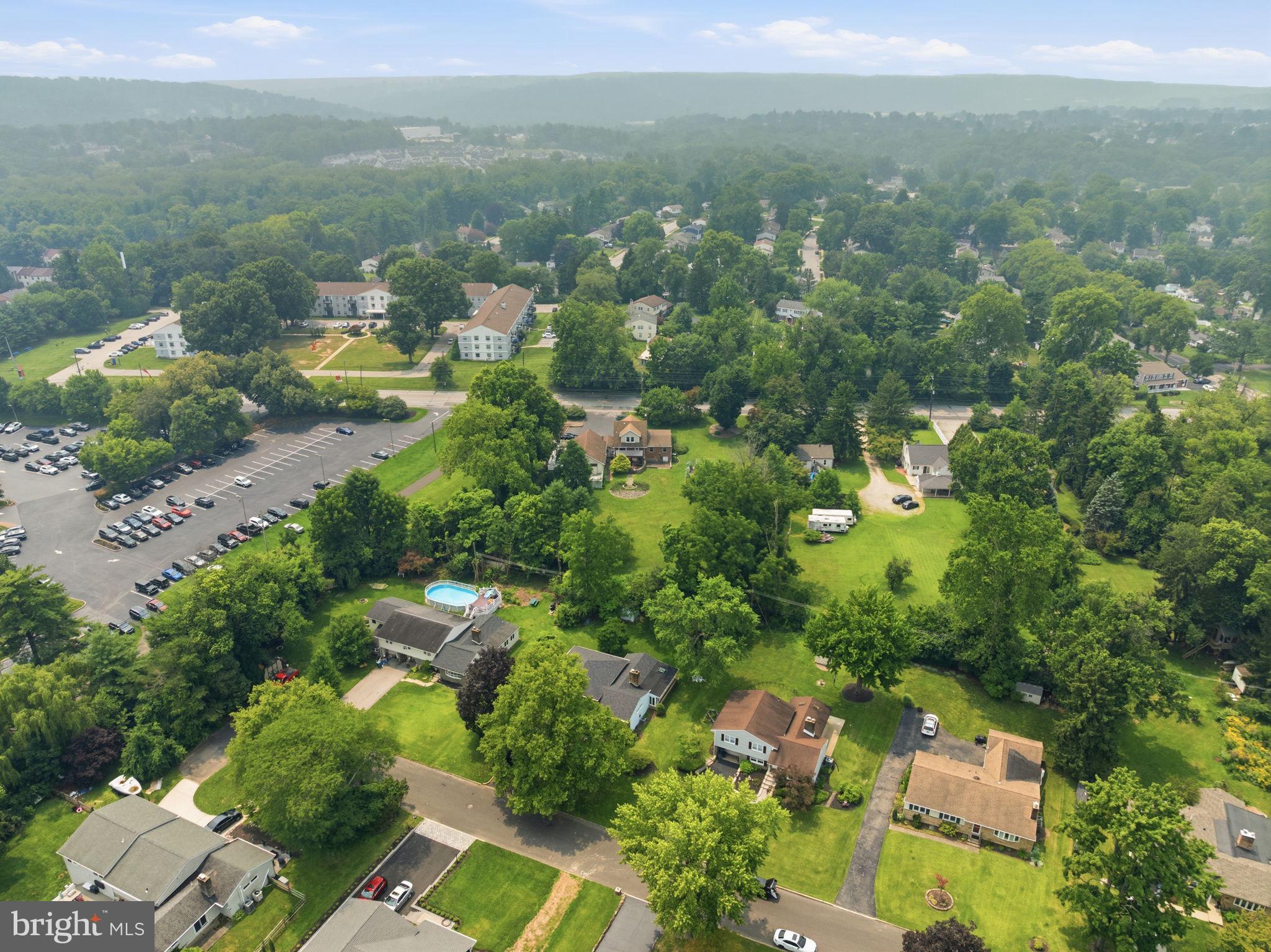 HERITAGE WOODS EST - Residential