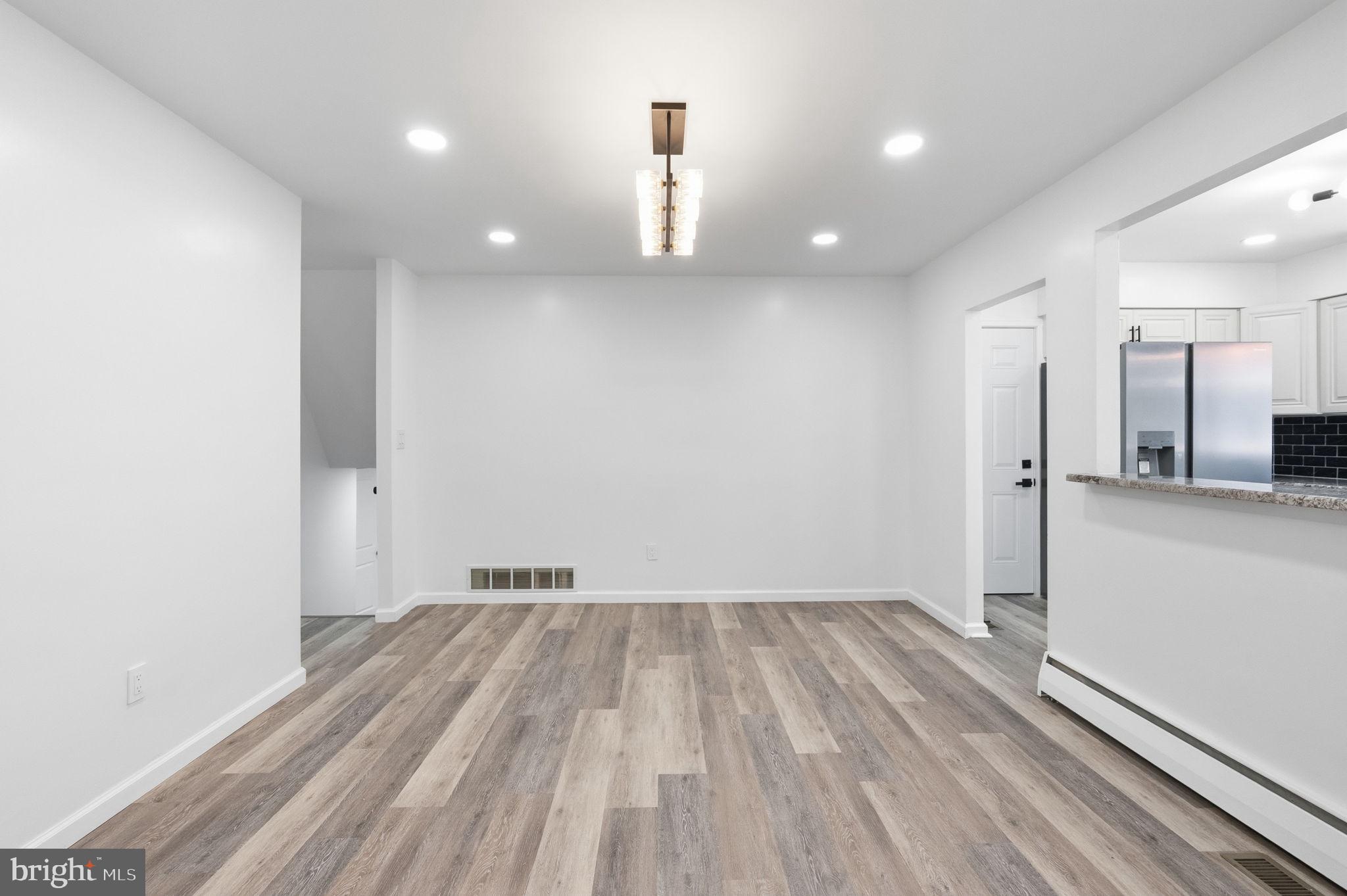 HERITAGE WOODS EST - Residential