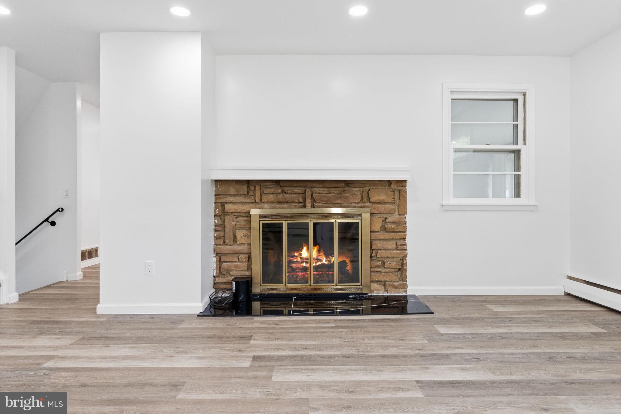 HERITAGE WOODS EST - Residential
