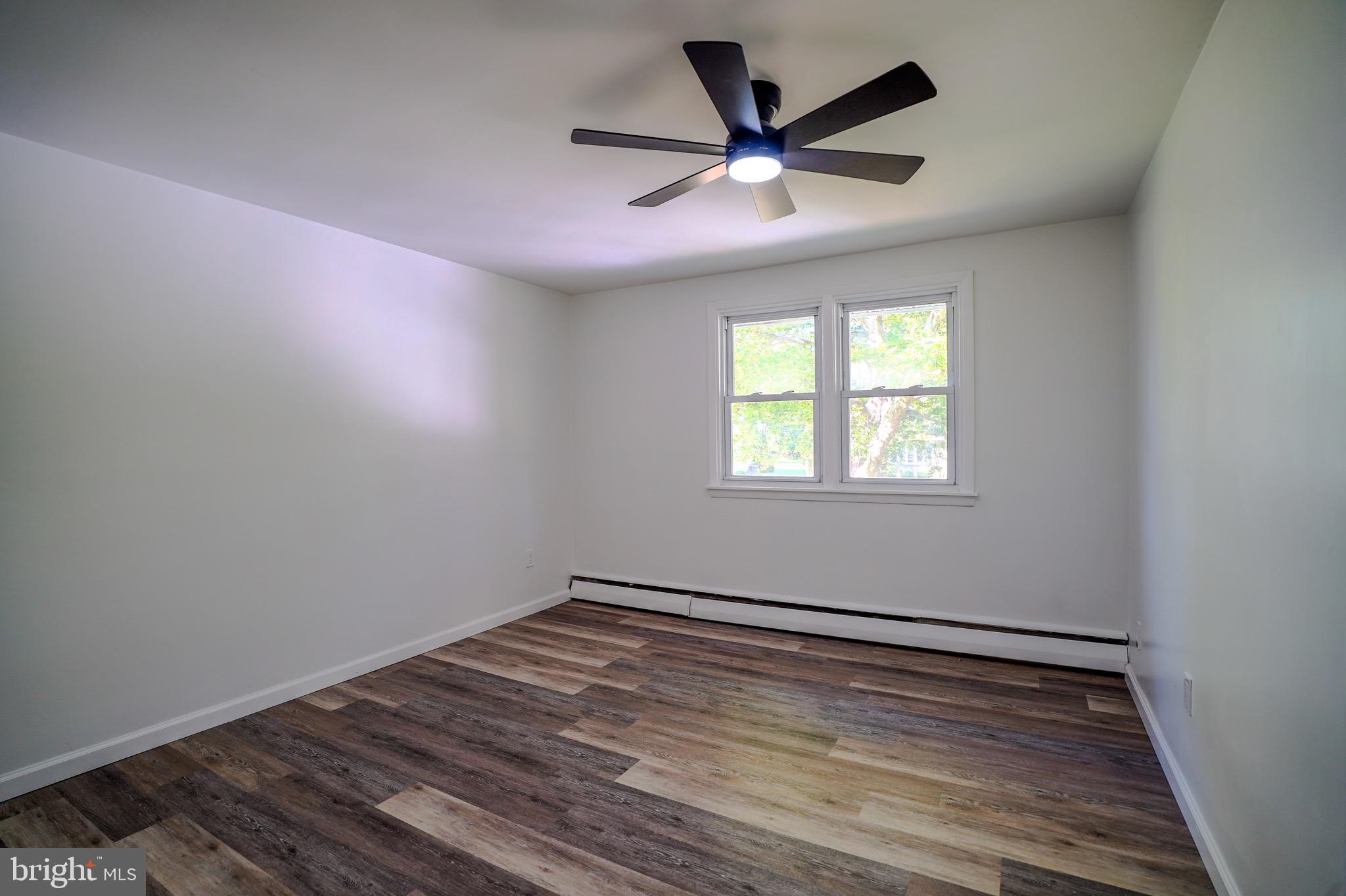 HERITAGE WOODS EST - Residential