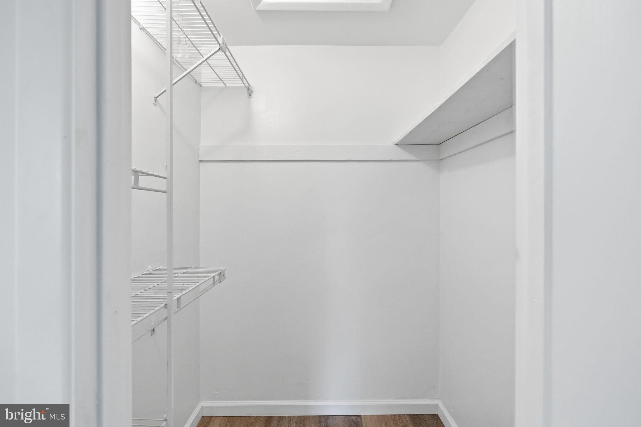 HERITAGE WOODS EST - Residential