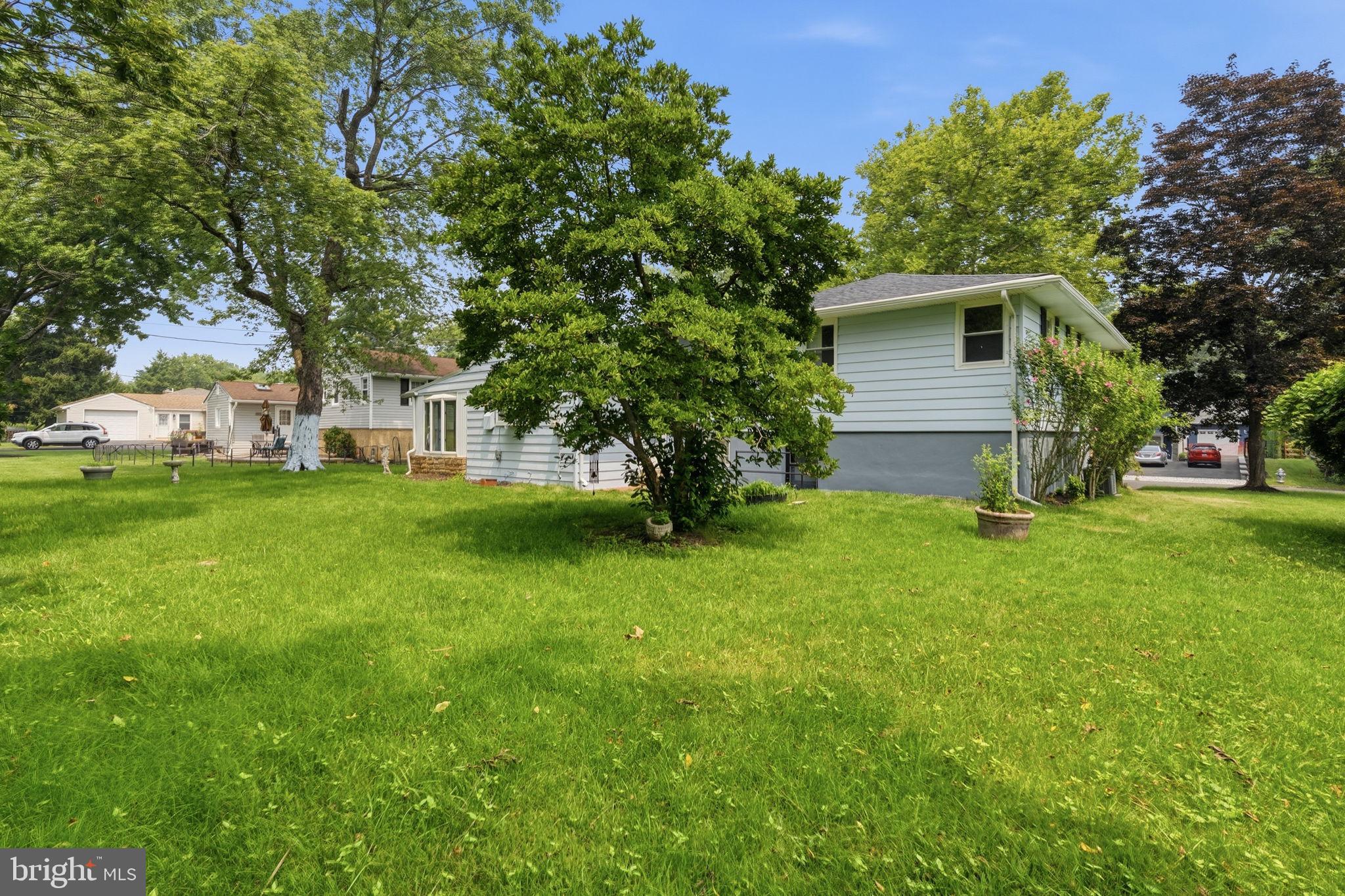 HERITAGE WOODS EST - Residential