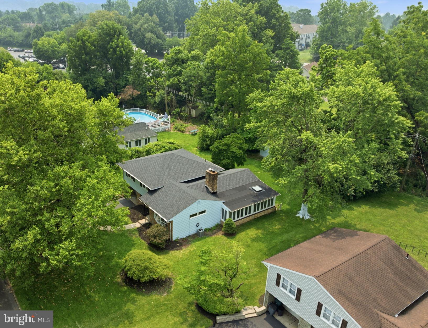 HERITAGE WOODS EST - Residential