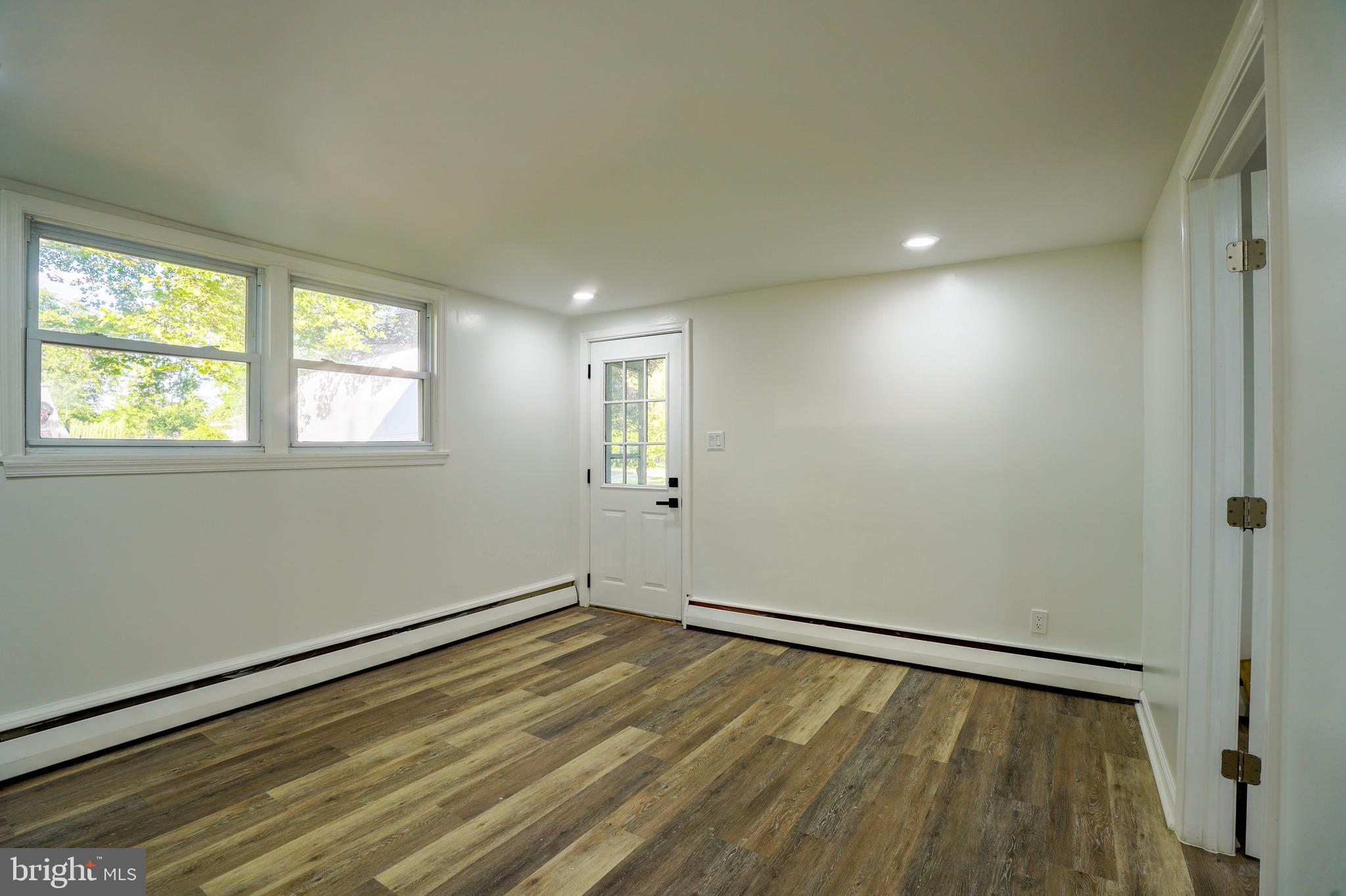 HERITAGE WOODS EST - Residential