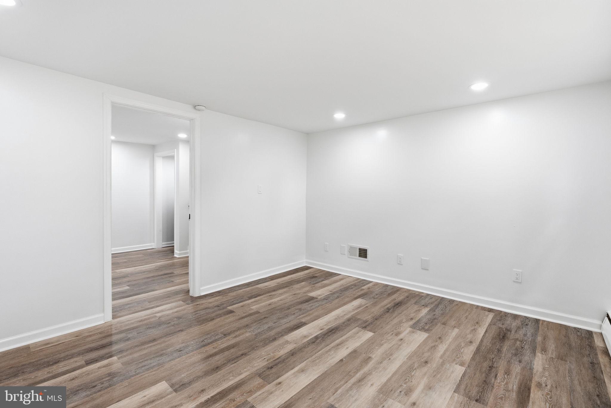 HERITAGE WOODS EST - Residential