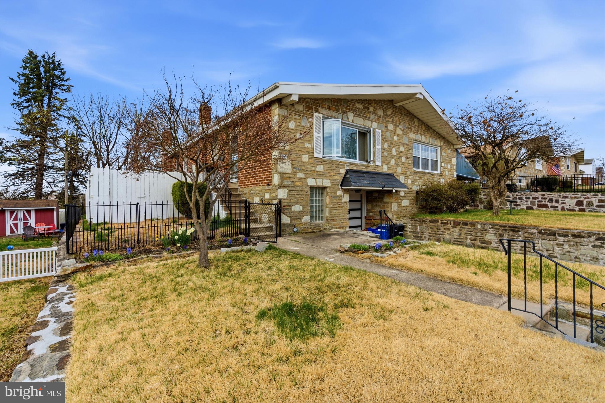 BUSTLETON - Residential