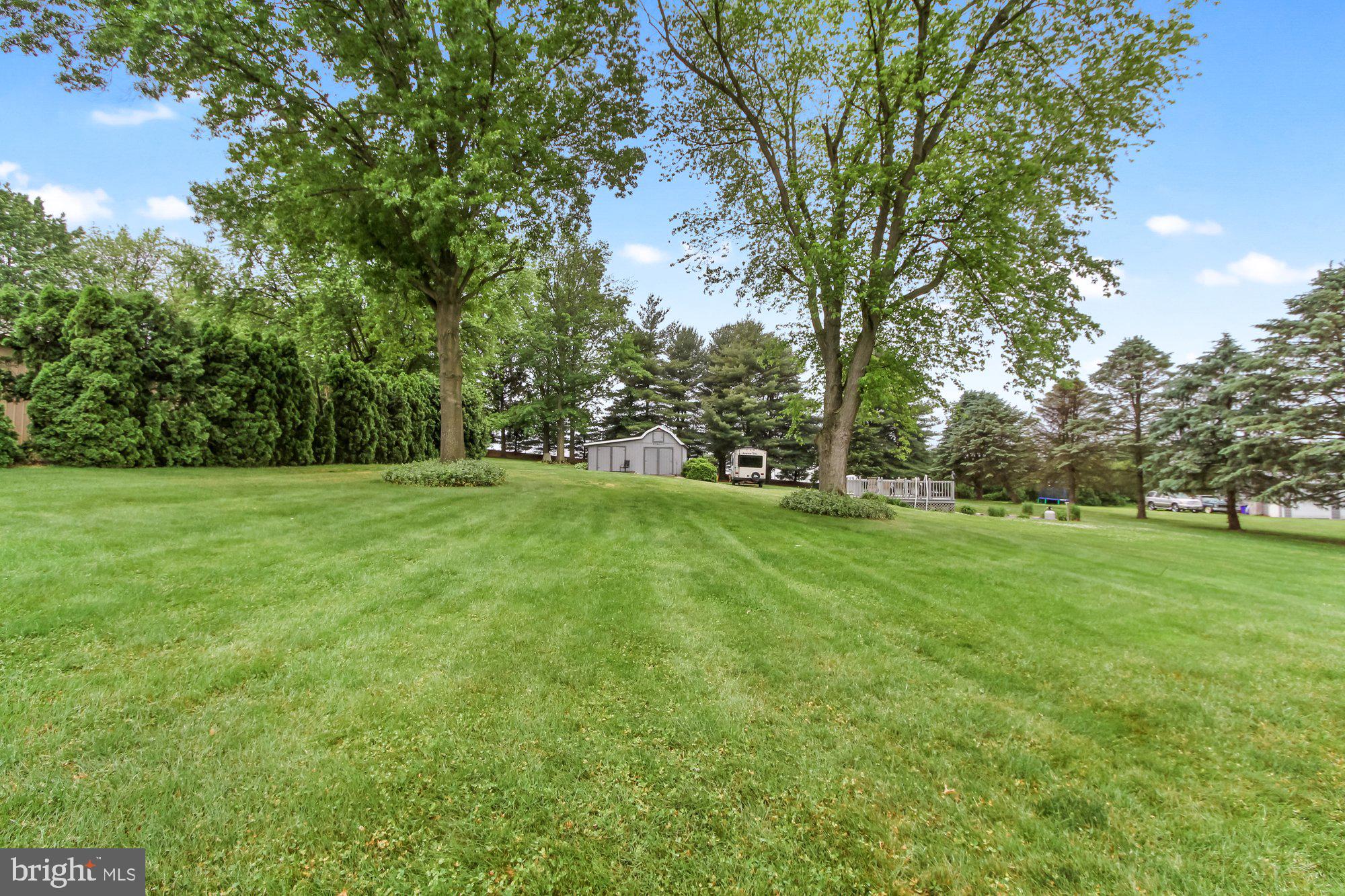 EAST MANCHESTER TWP. - Residential