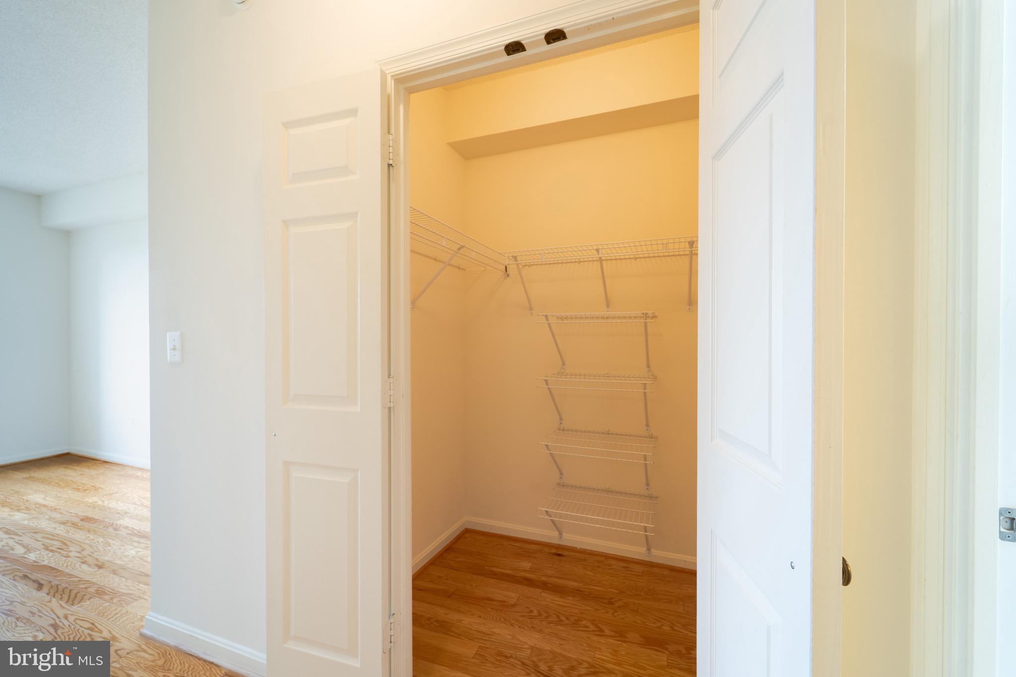 RIVERVIEW AT LANSDOWNE WOODS - Residential