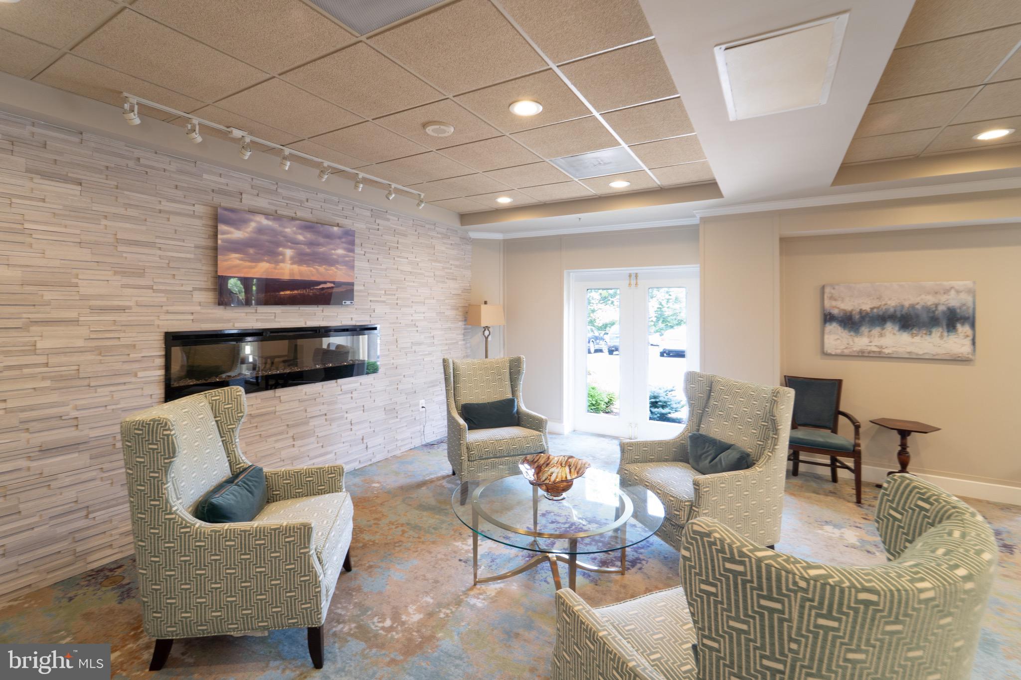RIVERVIEW AT LANSDOWNE WOODS - Residential