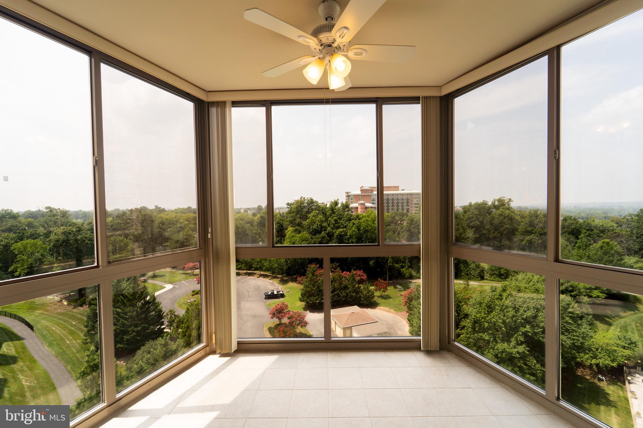 RIVERVIEW AT LANSDOWNE WOODS - Residential