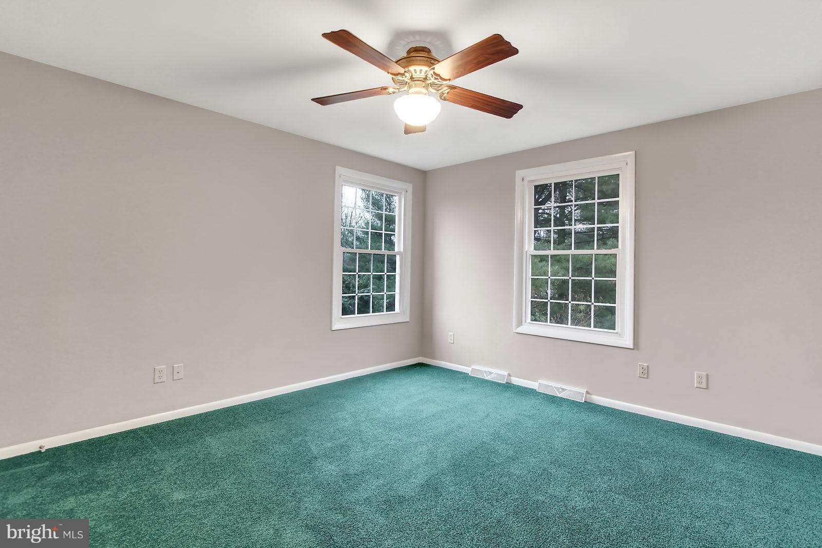 PENN OAKS - Residential