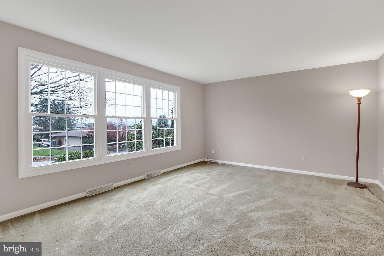 PENN OAKS - Residential