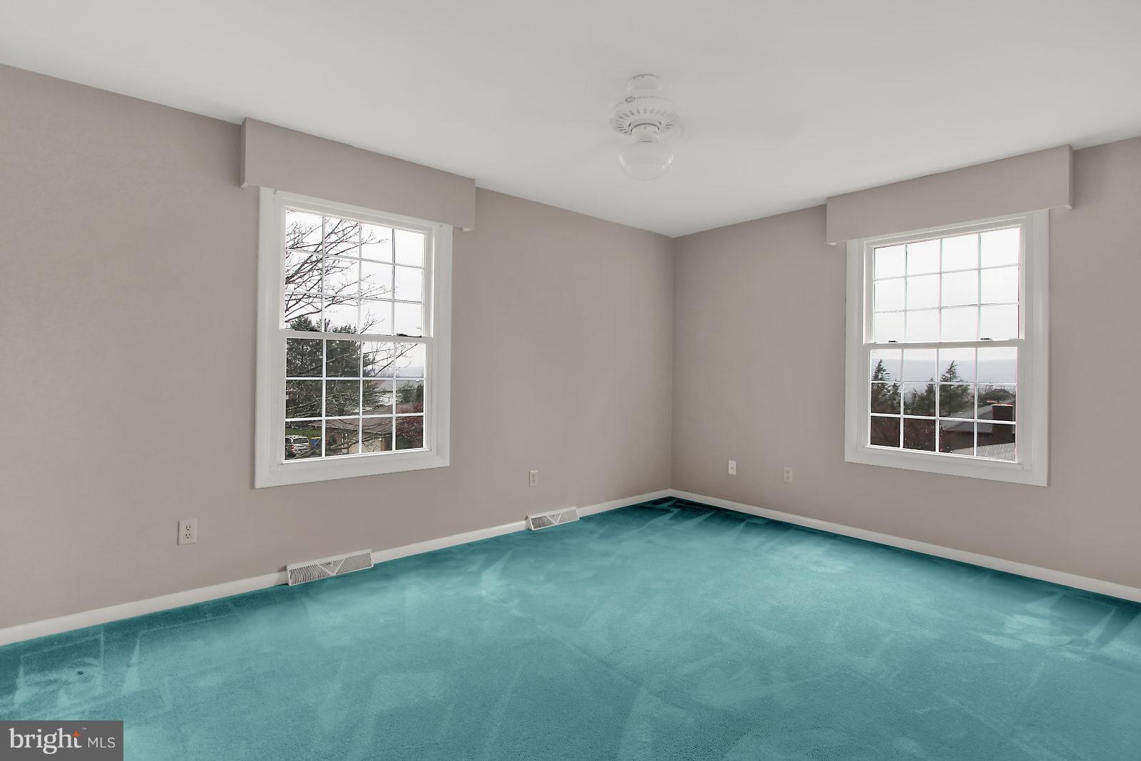 PENN OAKS - Residential