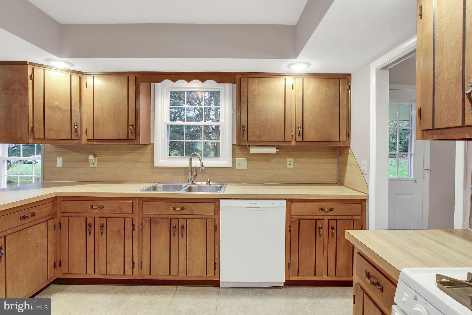 PENN OAKS - Residential