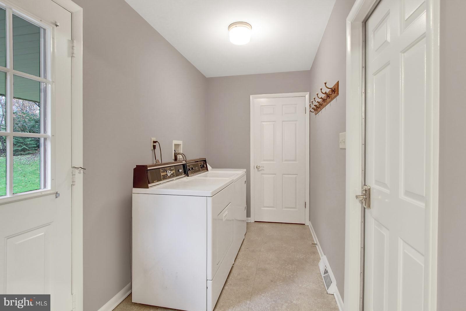 PENN OAKS - Residential