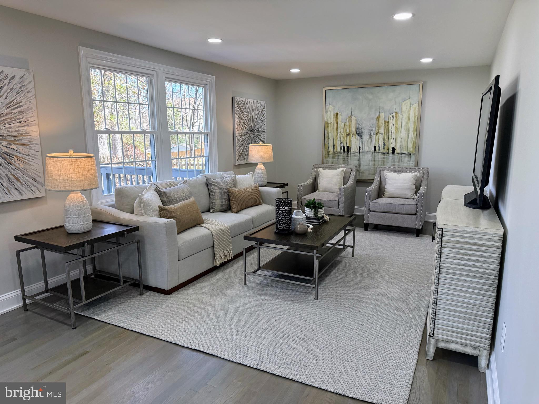 NEWPORT - Residential