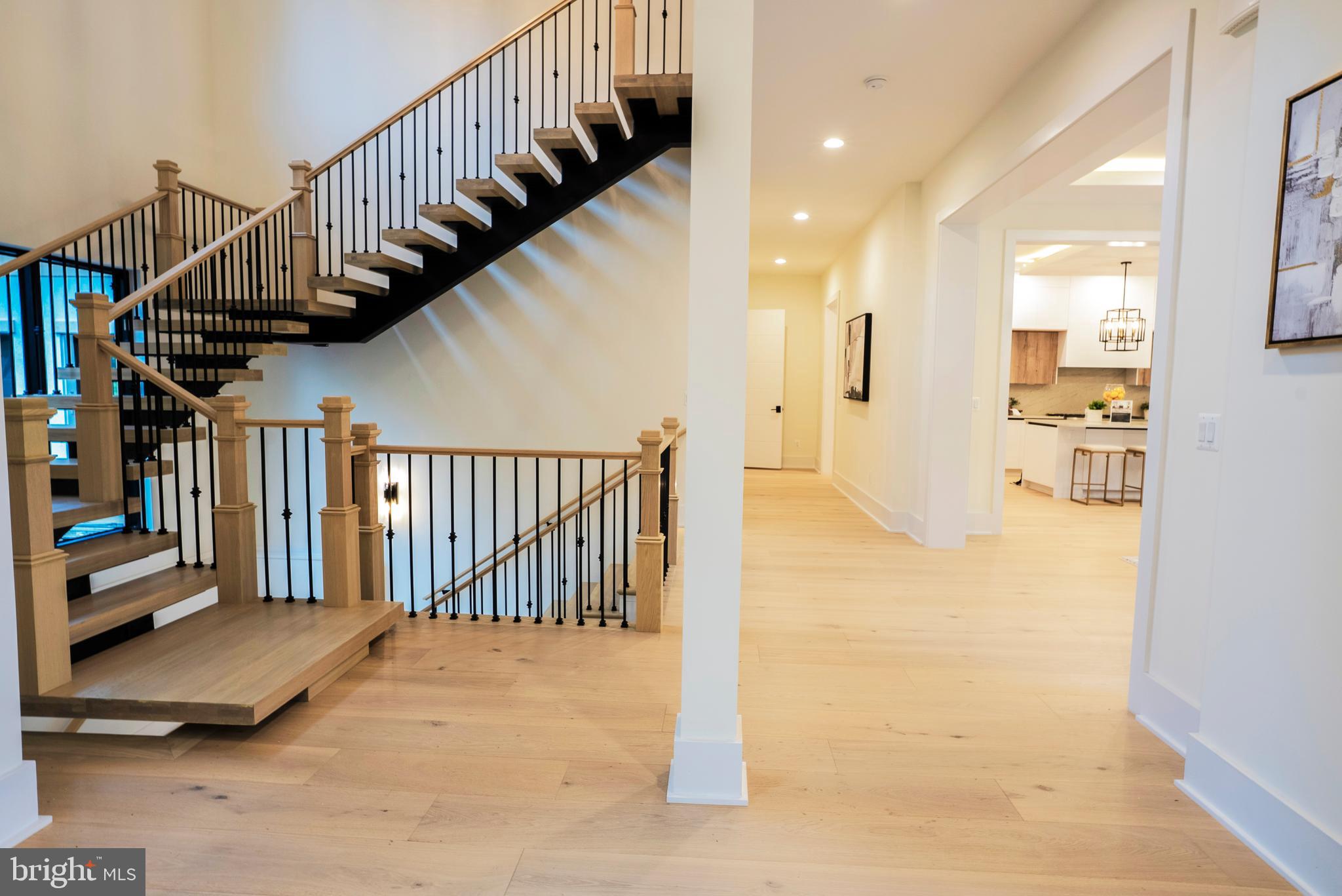 BRADDOCK WOODS - Residential