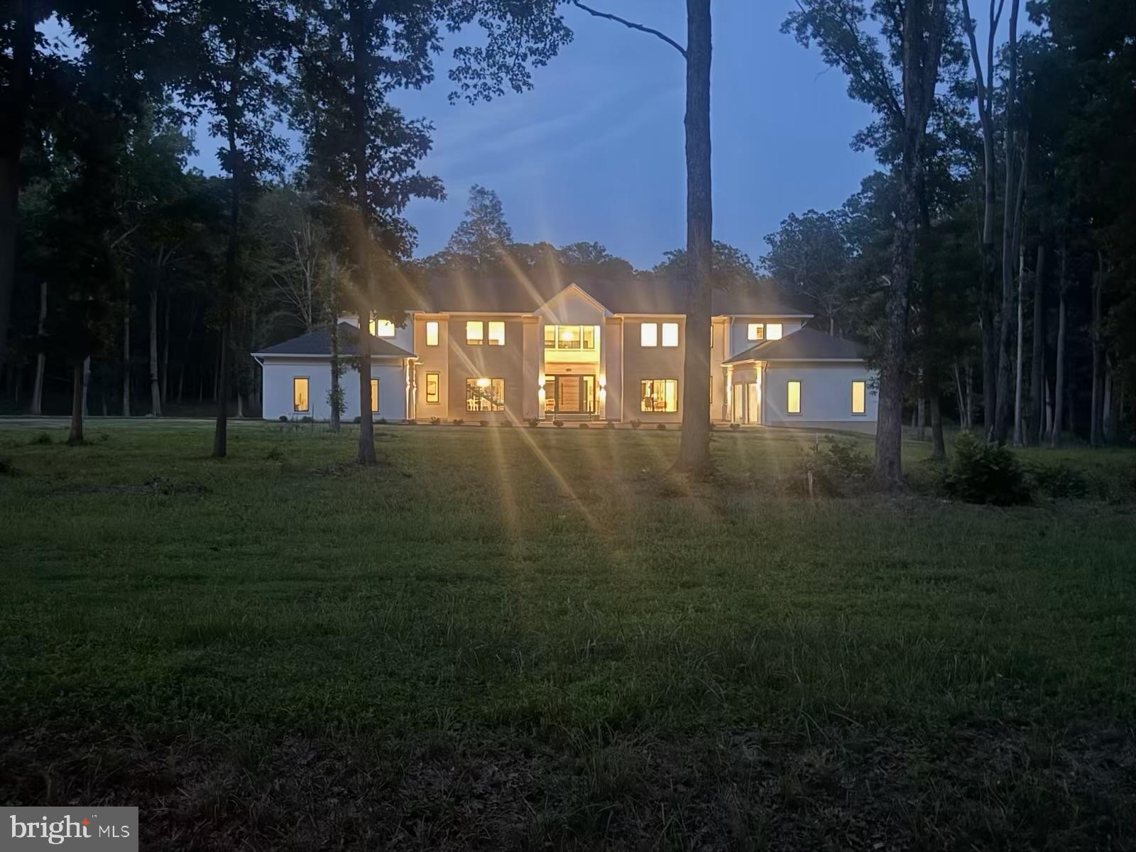 BRADDOCK WOODS - Residential