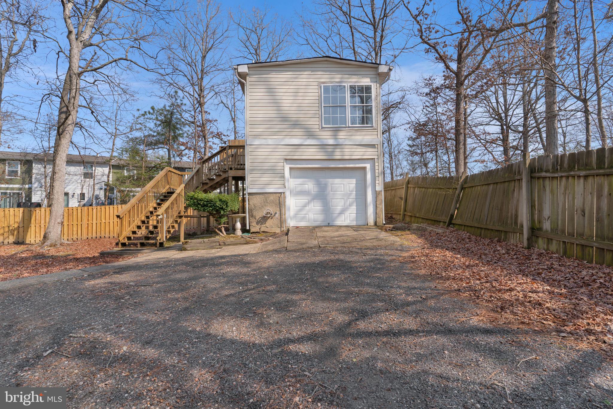 SPRING VALLEY - Residential
