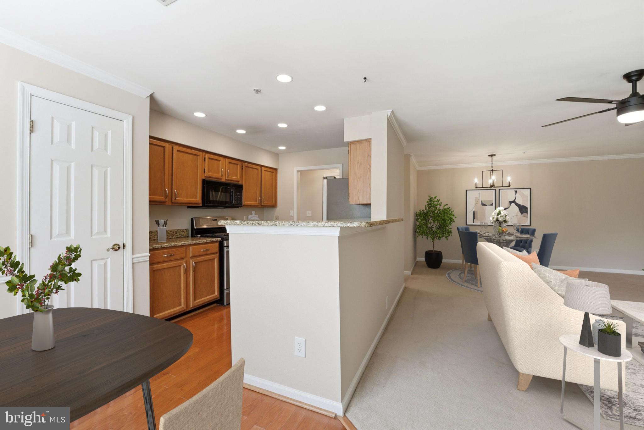 STRATFORD CONDOS - Residential