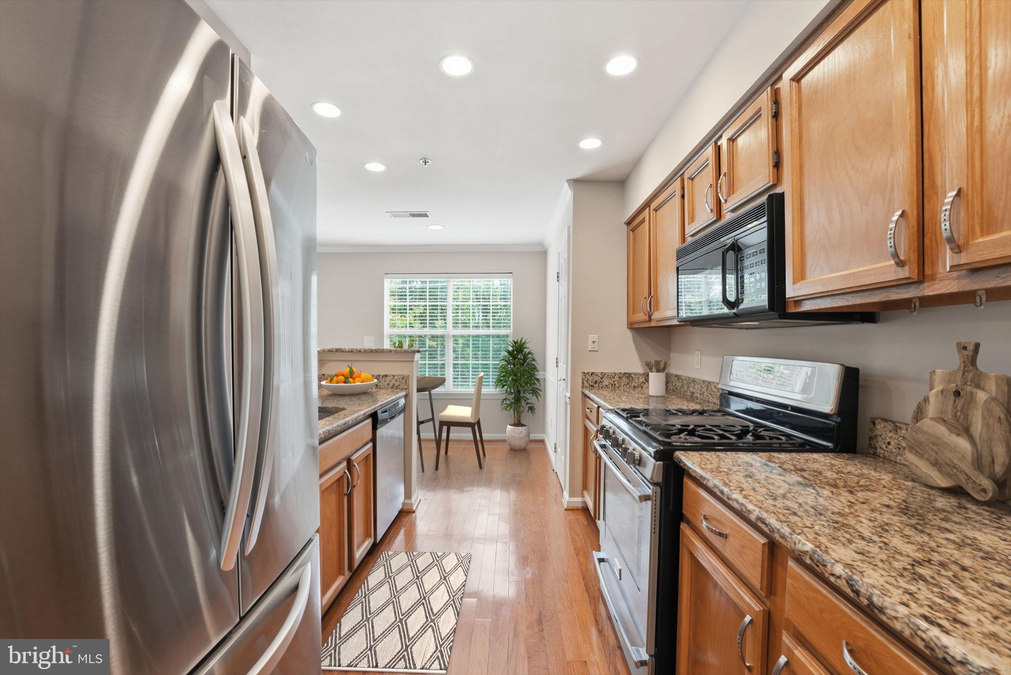STRATFORD CONDOS - Residential
