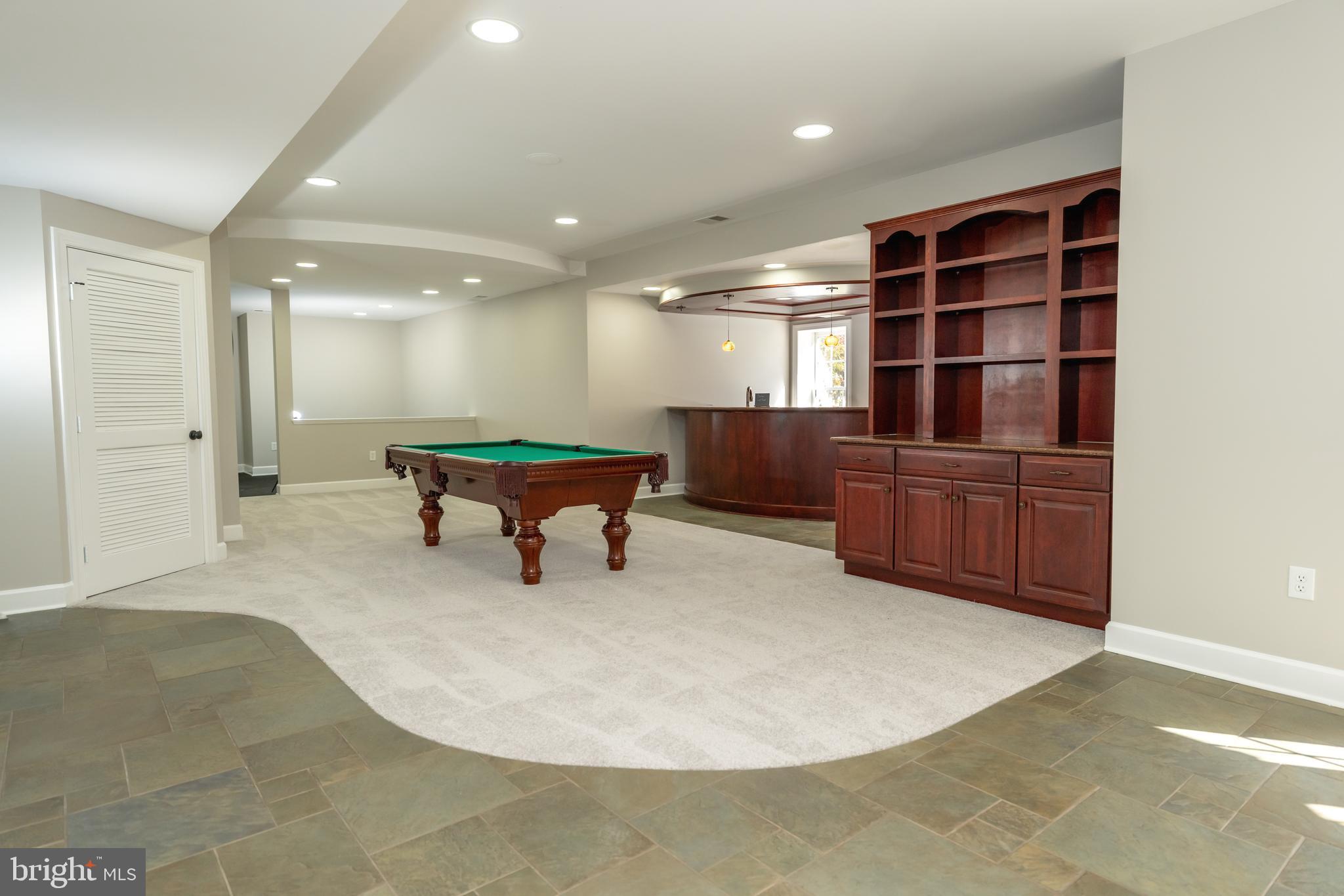 OAK VALLEY - Residential