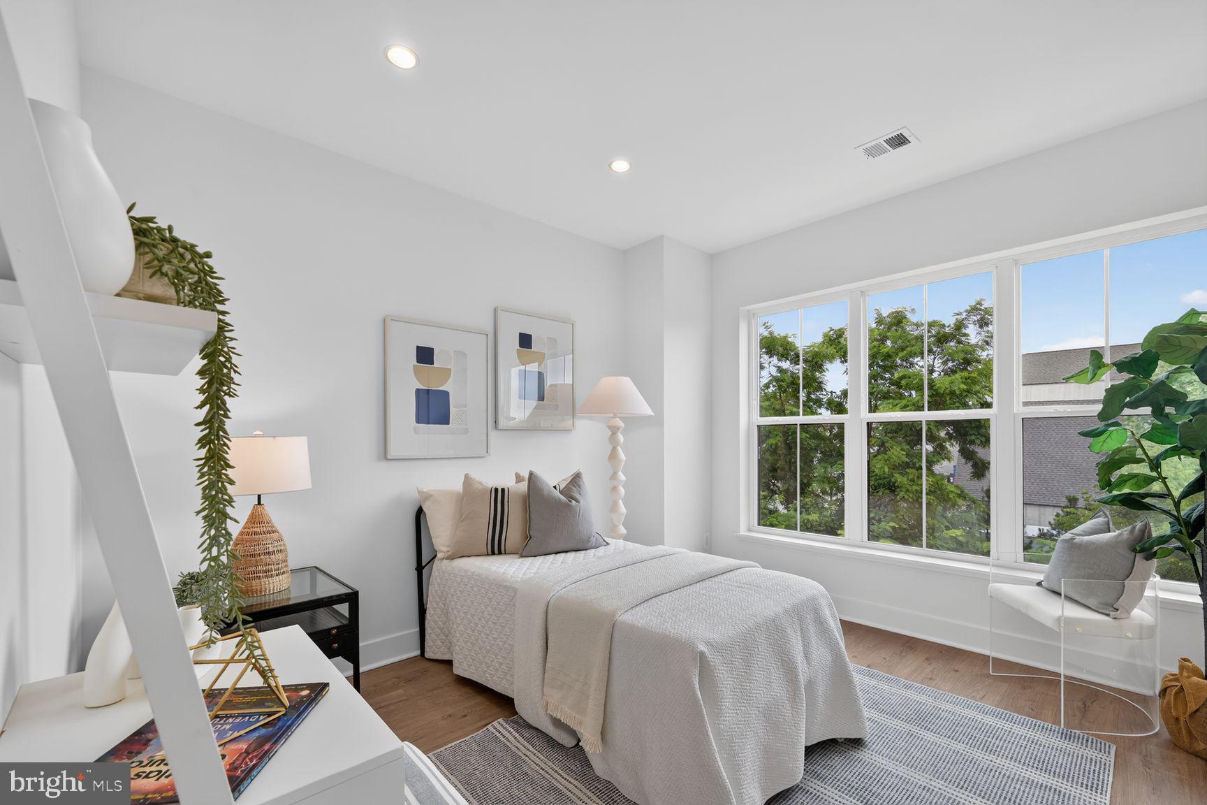 NORTHSIDE - Residential