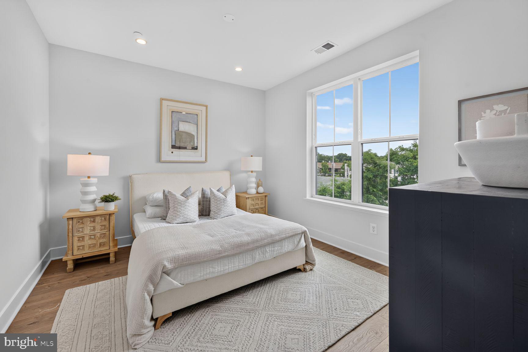 NORTHSIDE - Residential