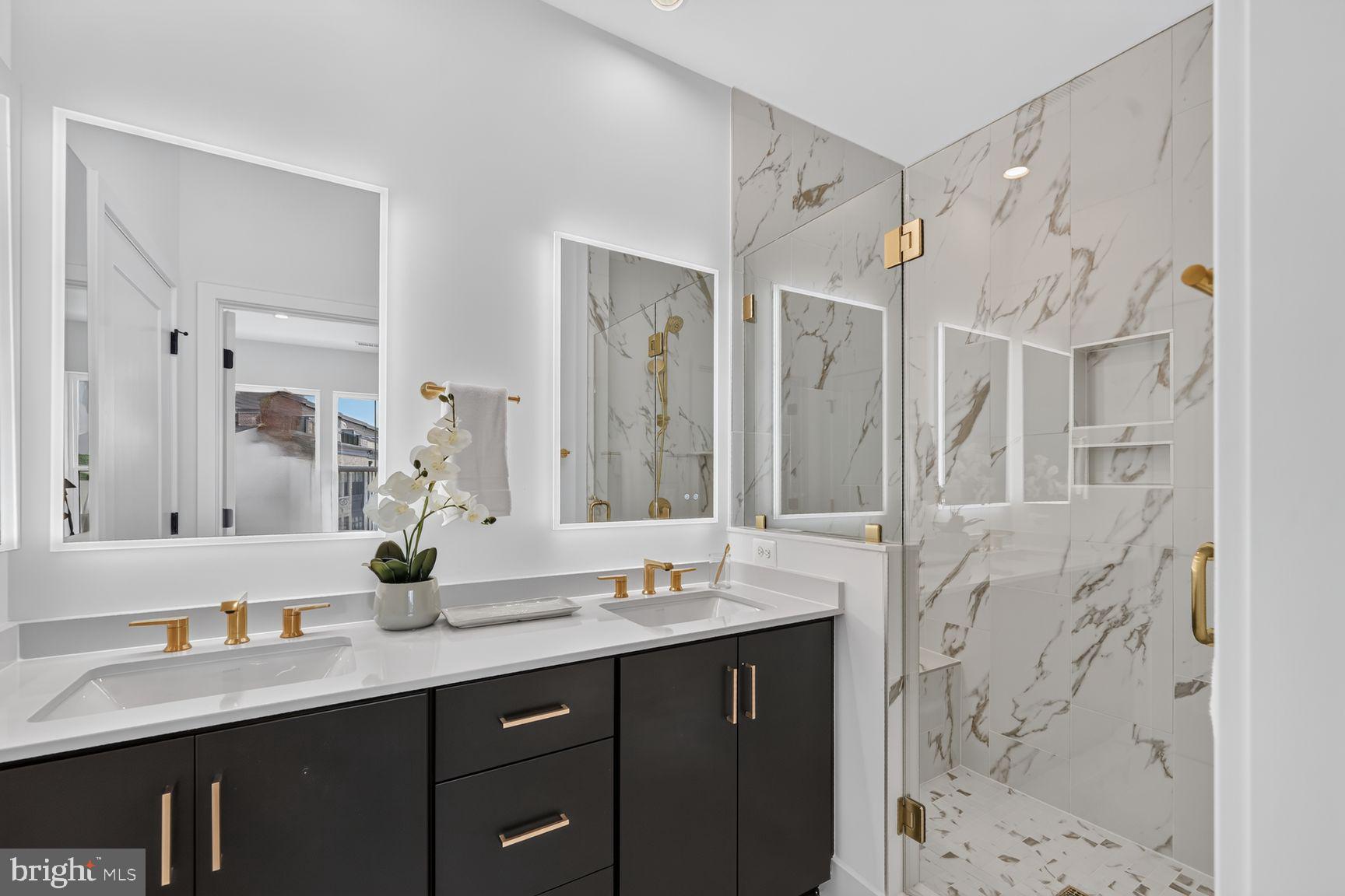 NORTHSIDE - Residential
