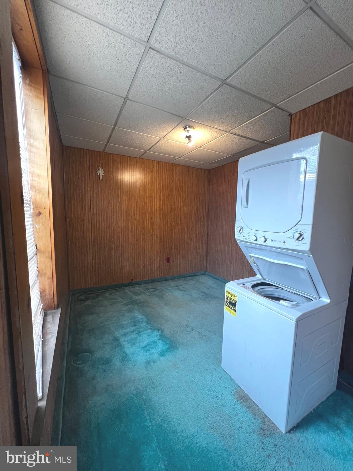 WHITMAN - Residential