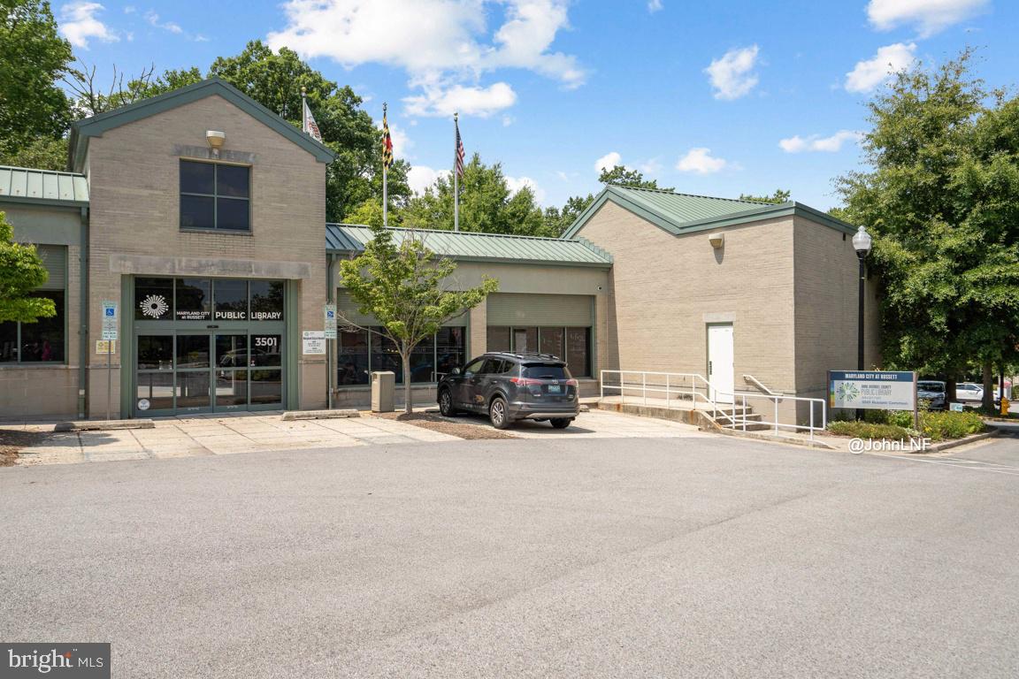 RIVER VILLAGE AT RUSSETT - Residential