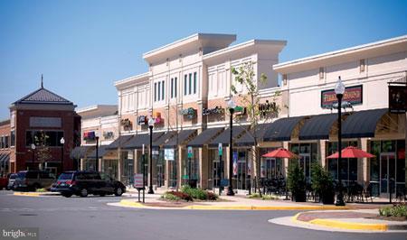 SOUTH RIDING - Residential Lease