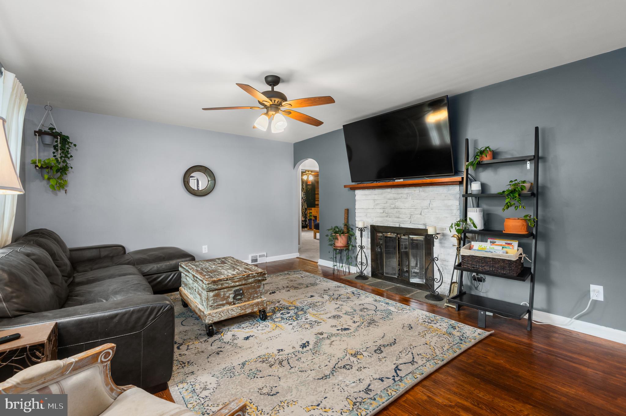 UPPER SOUTHAMPTON - Residential