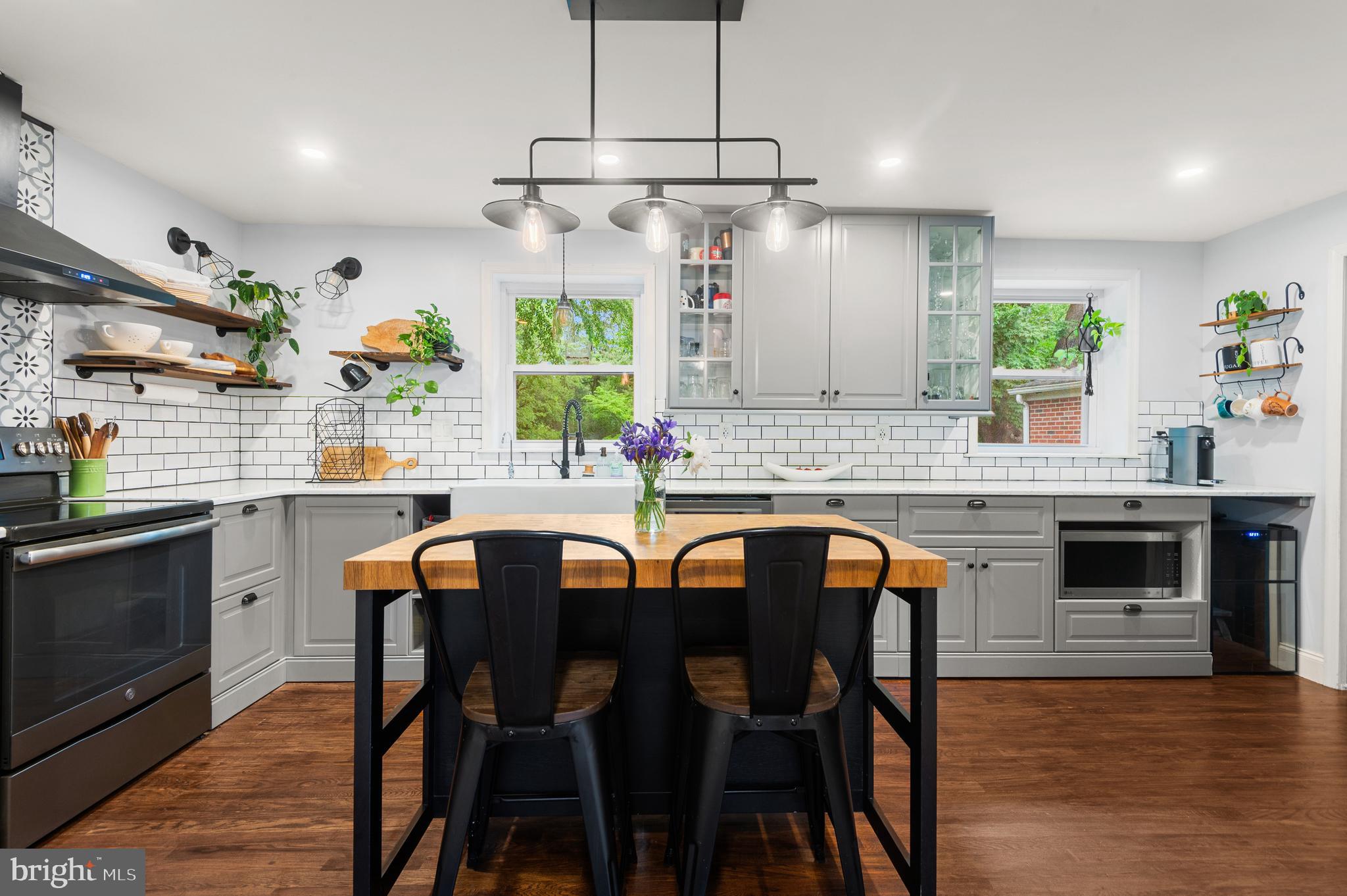 UPPER SOUTHAMPTON - Residential